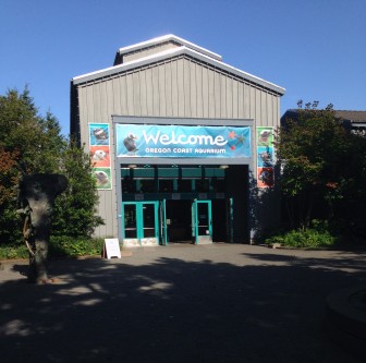 Aquarium Entrance